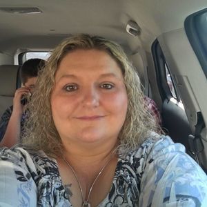 Meet your Posher, Carla